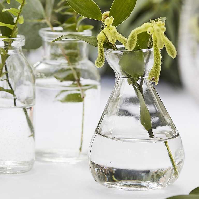 glass clear jars for flowers wedding ceremony receoption table decoration