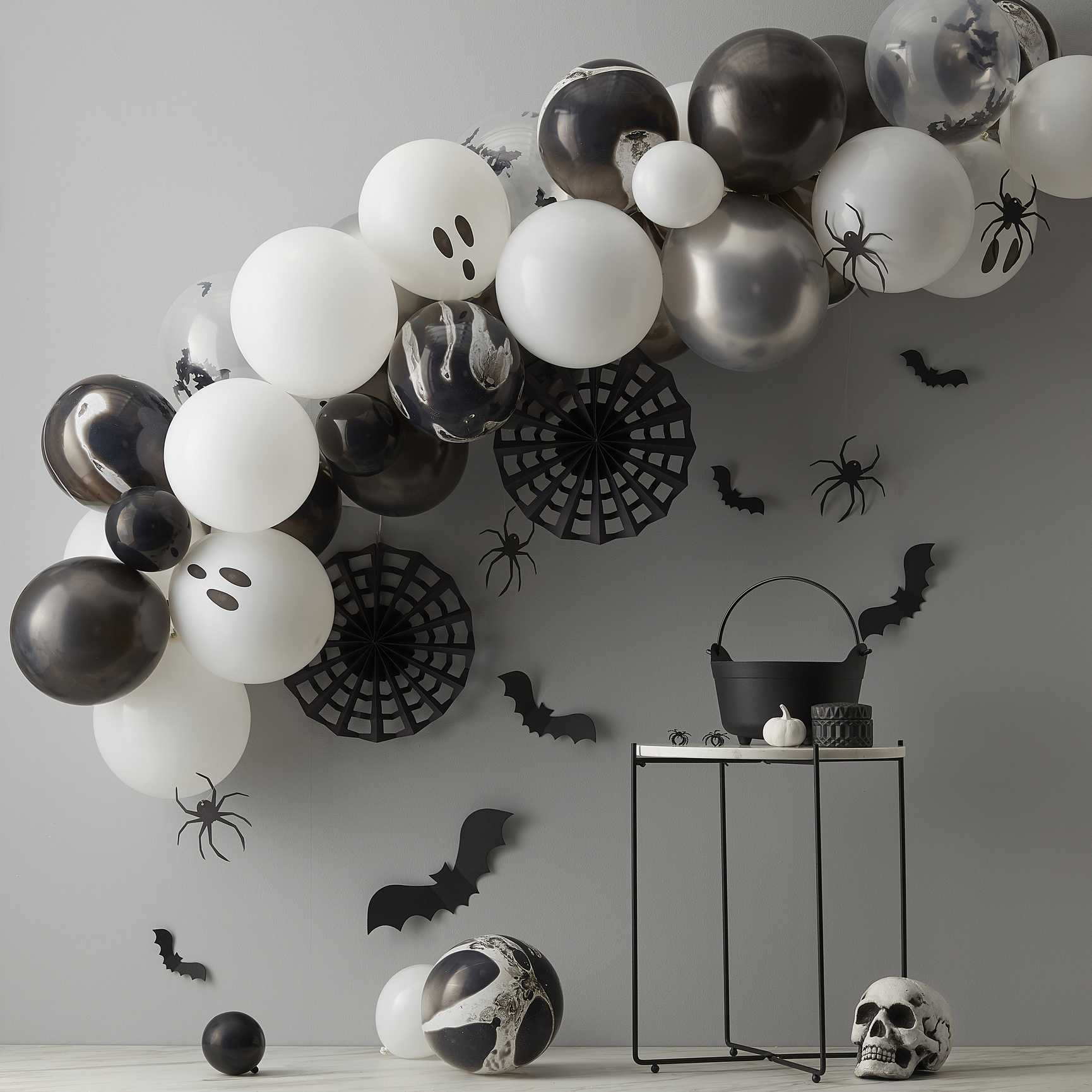 Hanging black witch hats halloween decorations decor trick or treat