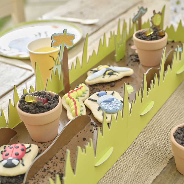 Bug & Insects Pop Up Grazing Board Food Display Stand