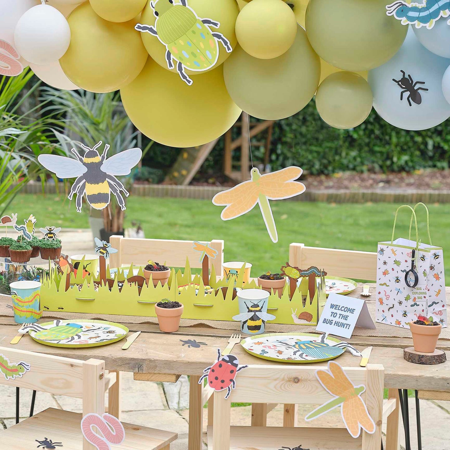 Bug & Insect Birthday Party Balloon Garland Arch