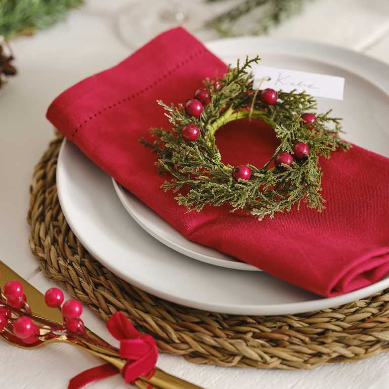 Christmas Foilage Wreath Napkin Ring Pk 6