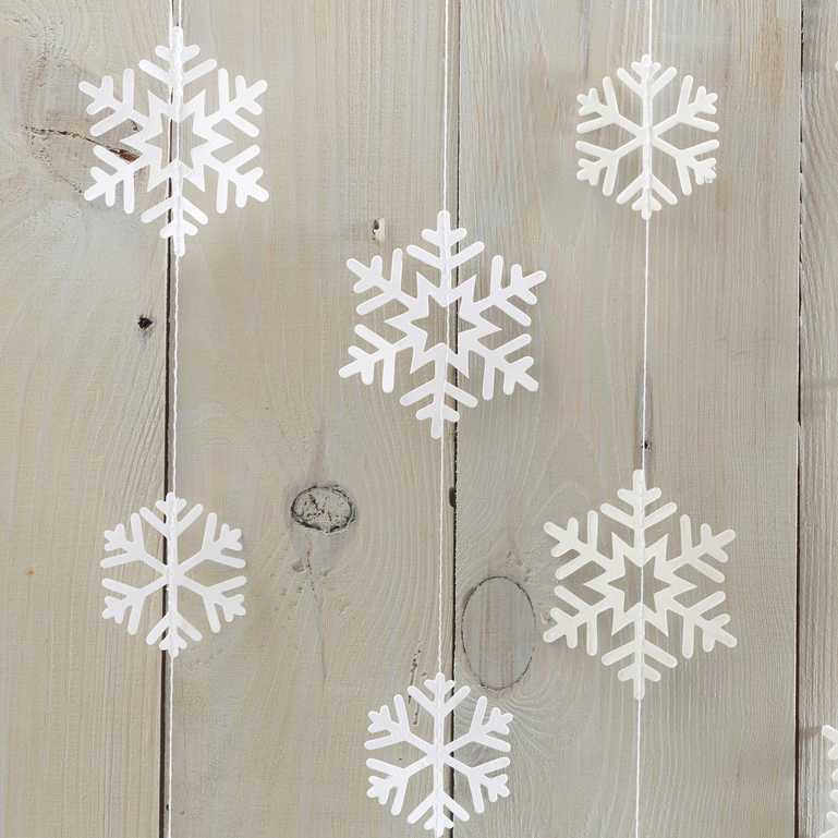 Christmas Snowflake Backdrop Garland Decoration