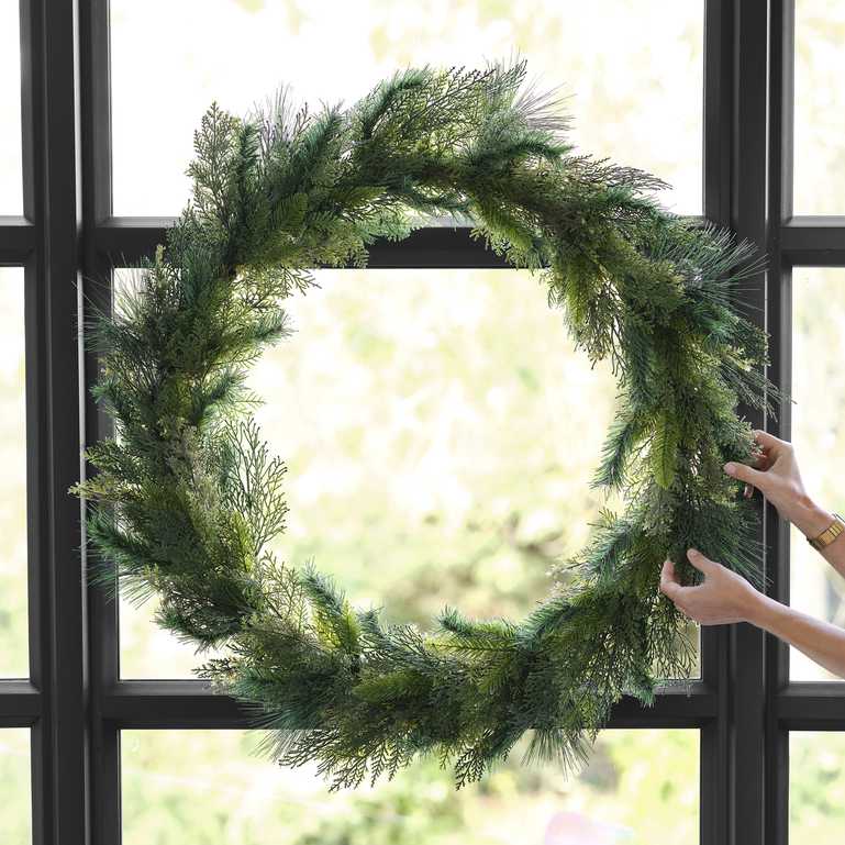 Extra-Large Jumbo Foilage Christmas Wreath