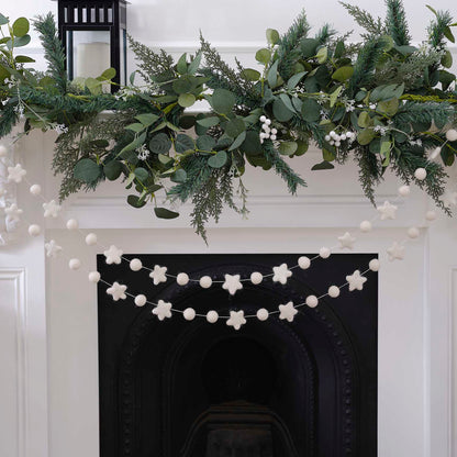 White Felt Beads & Stars Christmas Bunting