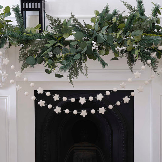 White Felt Beads & Stars Christmas Bunting