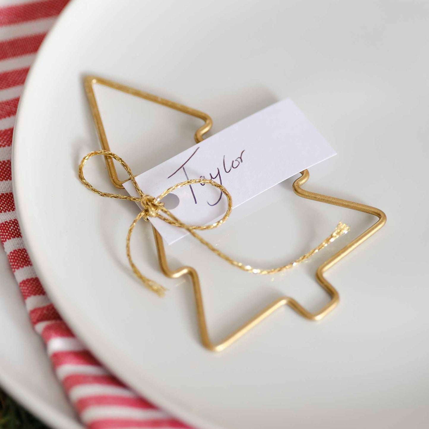 Gold Metal Christmas Tree Name Place Cards