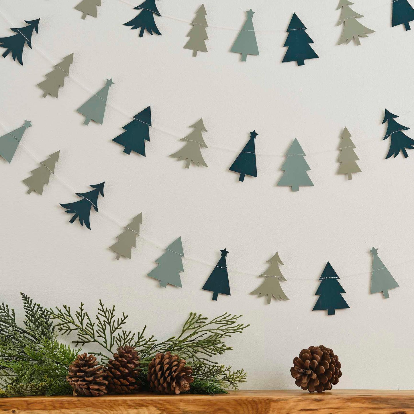 Green Christmas Tree Bunting Garland Banner