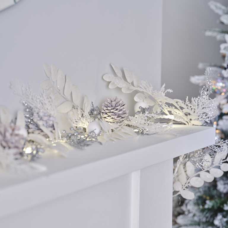 White and Silver Berry Foilage Christmas Fireplace Garland Decoration