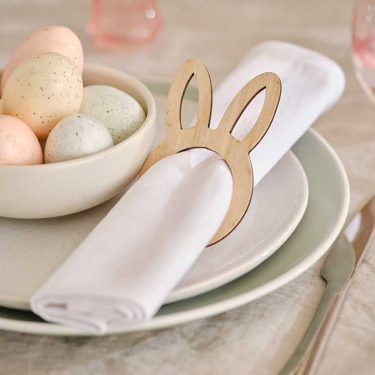 Wooden Easter Bunny Napkin Ring Holders